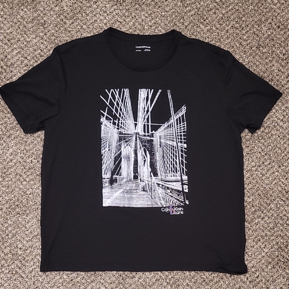 Calvin Klein Men's Black w White Graphic Tee